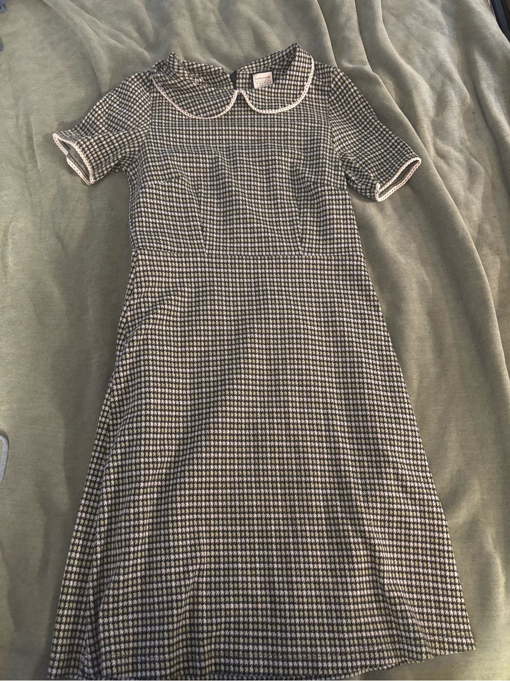 Mademoiselle YeYe Peter Pan collar wiggle dress